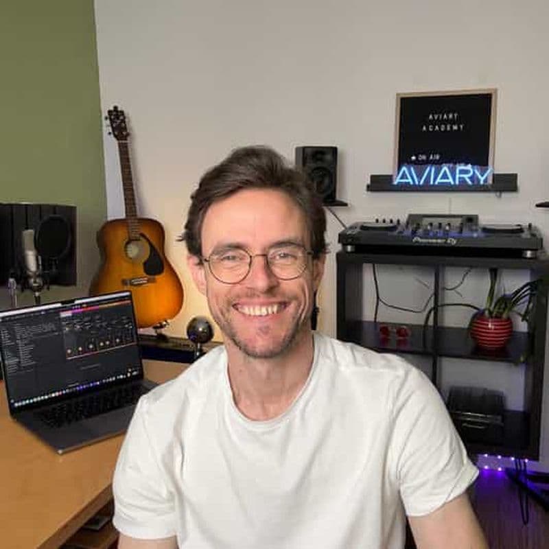 Cours de DJ et de production musicale avec l'école de musique Aviary