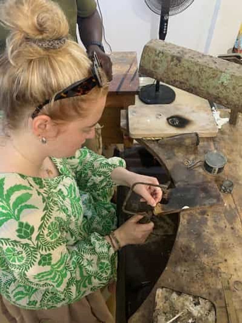 Galle : Atelier de fabrication de bijoux traditionnels