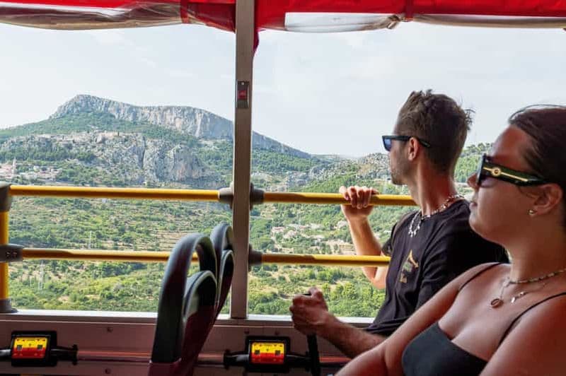 Billet Split : visite de Trogir, Klis et musée de l'olive en bus touristique bleu