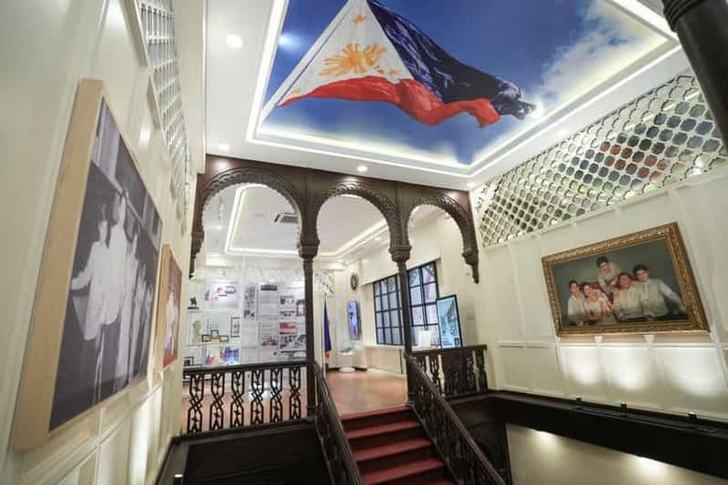 Manila: Malacañang Heritage Tour with Hotel Pickup