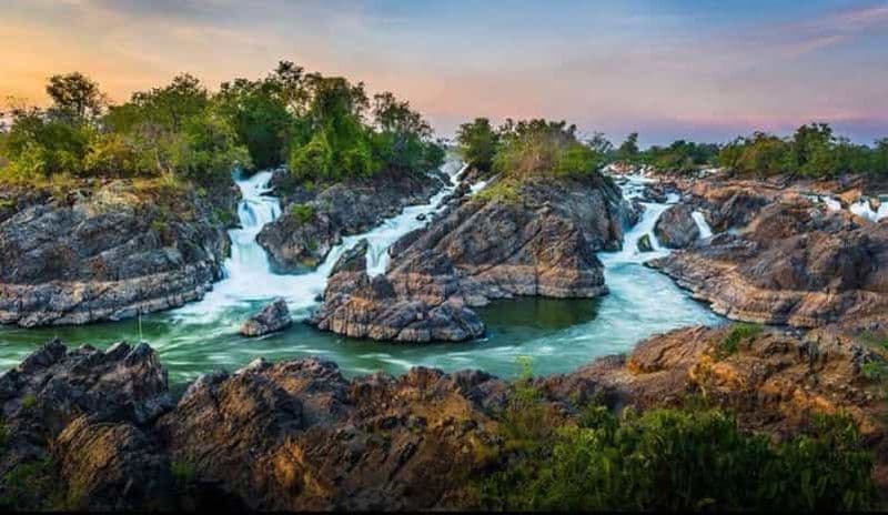 Visite à vélo de Don Det et Don Khone avec tyrolienne aux chutes de Lipphi