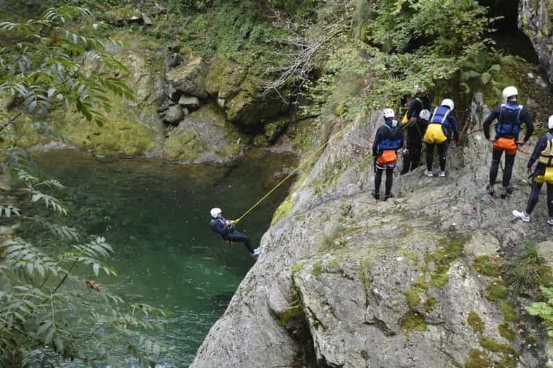 Valsesia (Piémont) : expérience de canyoning en rivière