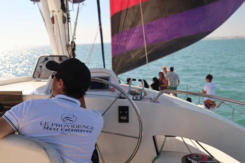 Le Grau-du-Roi: Navigation à la Voile le long des cotes de Camargue
