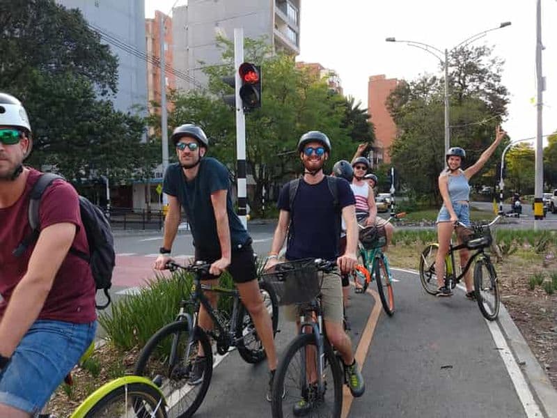 Billet Medellín : Visite guidée de la ville à vélo