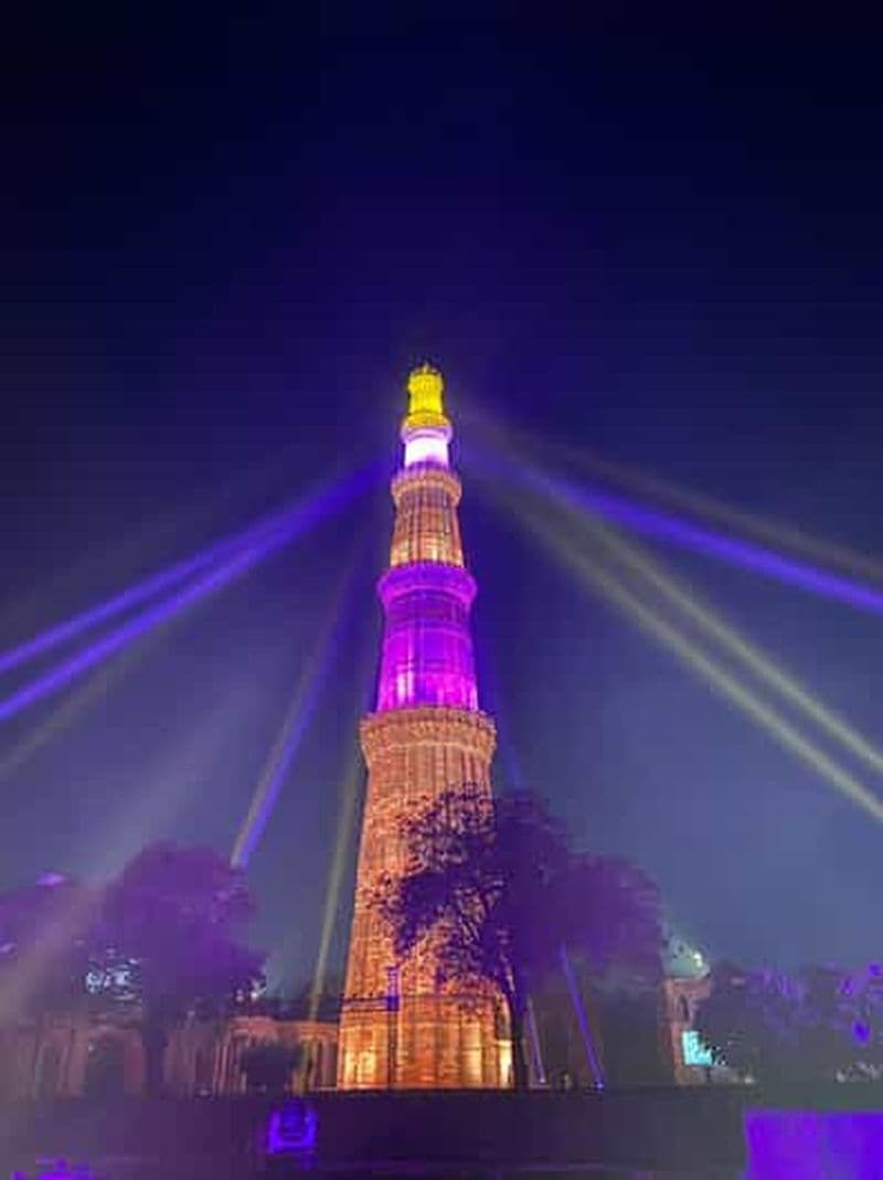 Billet New Delhi : Visite du spectacle son et lumière du Qutub Minar