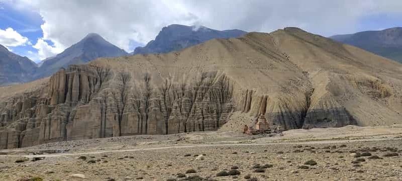 Kathmandu: 10-Day Upper Mustang Jeep Tour with Meals
