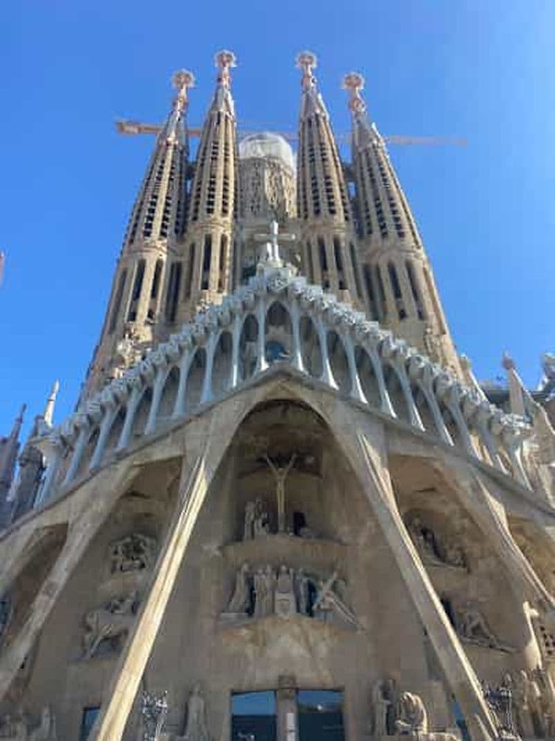 Billet Visite guidée de la Sagrada Familia en anglais : Petit groupe