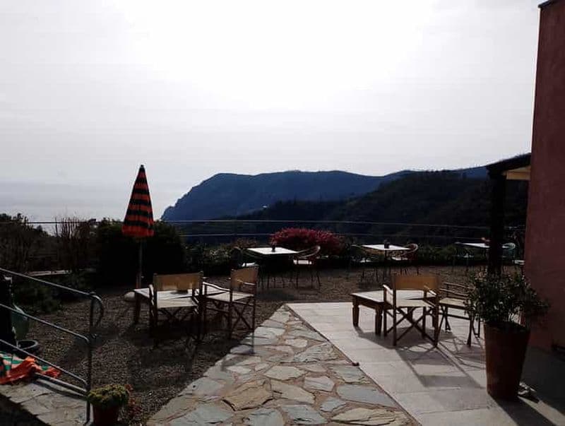 Apéritif à la ferme + tour en vélo électrique à Monterosso al Mare