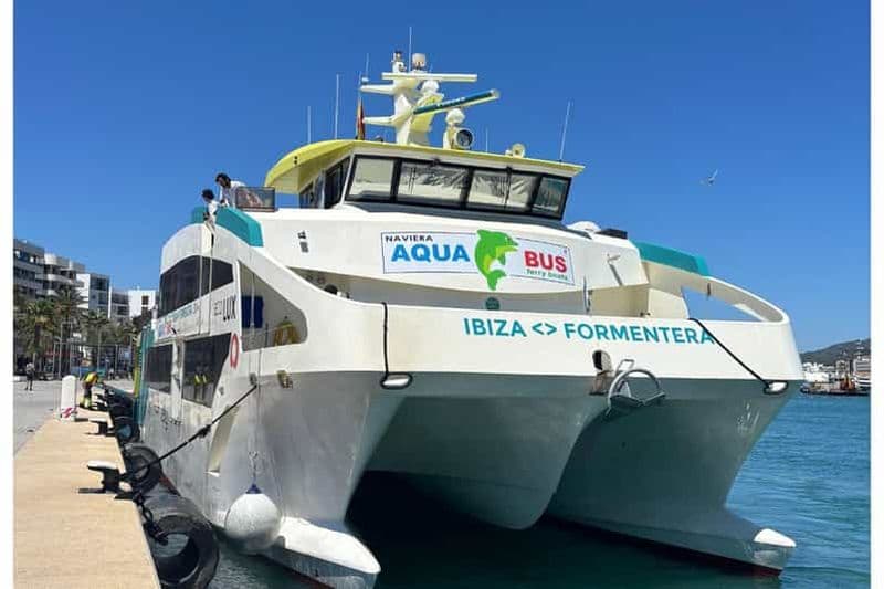 Billet Depuis Ibiza : billet de ferry aller-retour le jour même pour Formentera