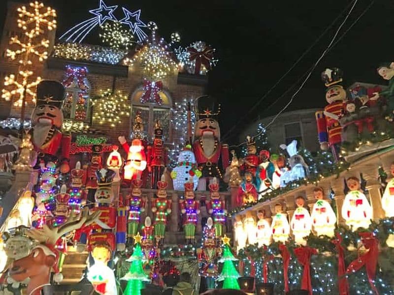 Billet Brooklyn : visite à pied de Noël à Dyker Heights