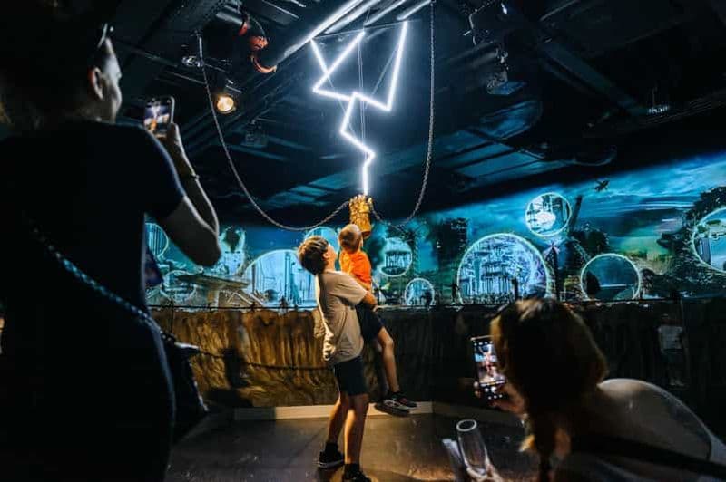 Billet Prague : Heroes Park Superhero Store billet d'entrée