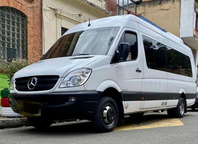 Billet BOGOTA, TRANSFERT PRIVÉ DE L'AÉROPORT EL DORADO, ALLER SIMPLE À LA DESTINATION INDIQUÉE