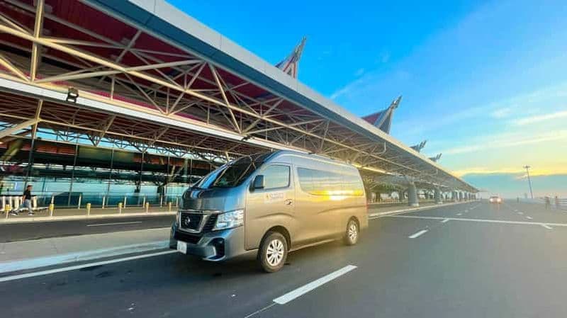 Transfert privé/partagé depuis l'aéroport international d'Angkor (SAI)