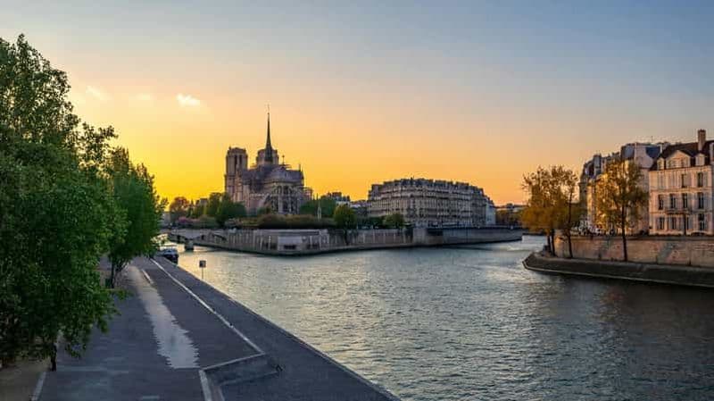 Billet Croisière sur la Seine avec l'audioguide numérique gratuit de Notre-Dame