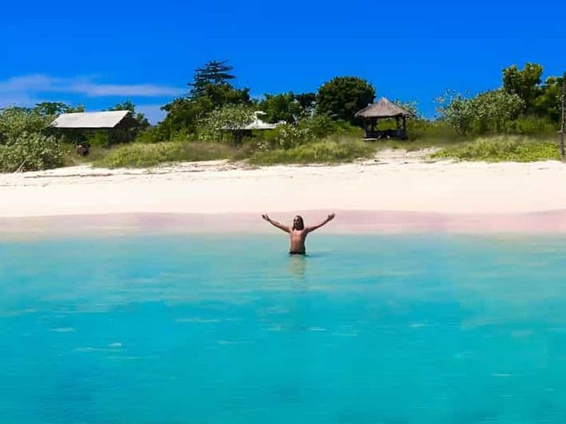 Lombok : Plage rose, plongée avec tuba et visite de Tanjung Ringgit
