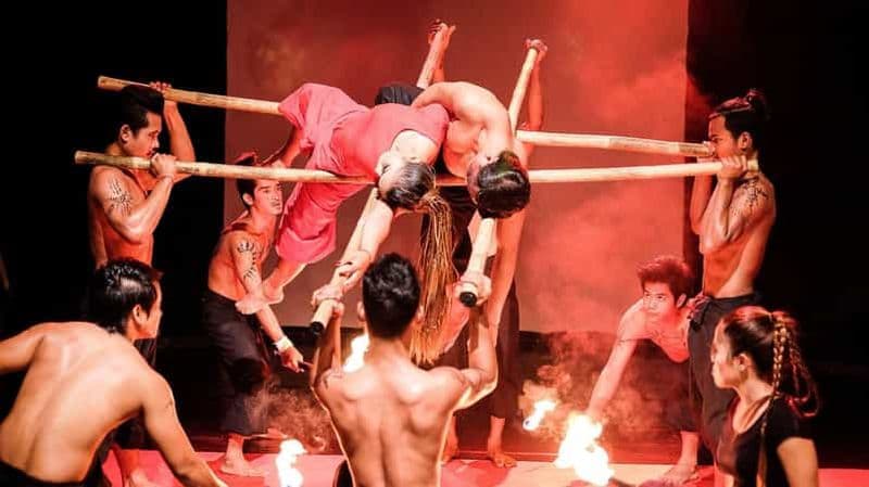 Spectacle de cirque cambodgien avec prise en charge et retour