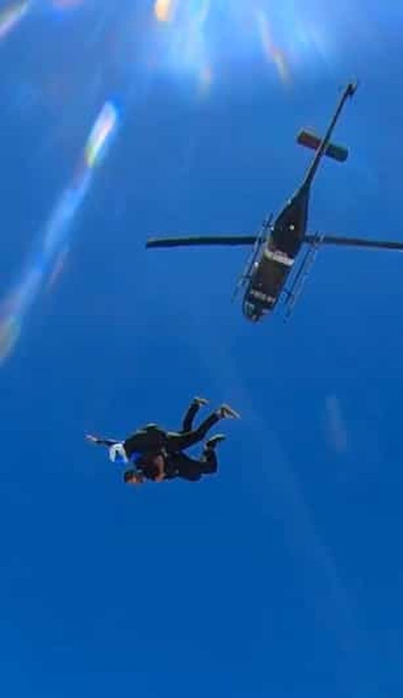 SKY DIVING MEDELLIN, à partir d'un HELICOPTER ! !!