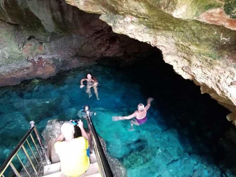 Billet Zanzibar : visite de la grotte de Fukuchani et des ruines portugaises
