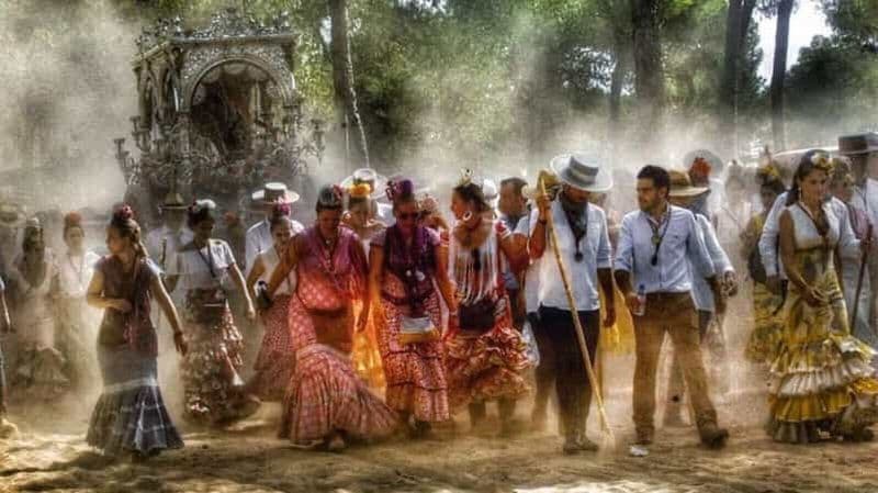 Billet Andalousie secrète : fêtes, racines et saveurs authentiques depuis Séville