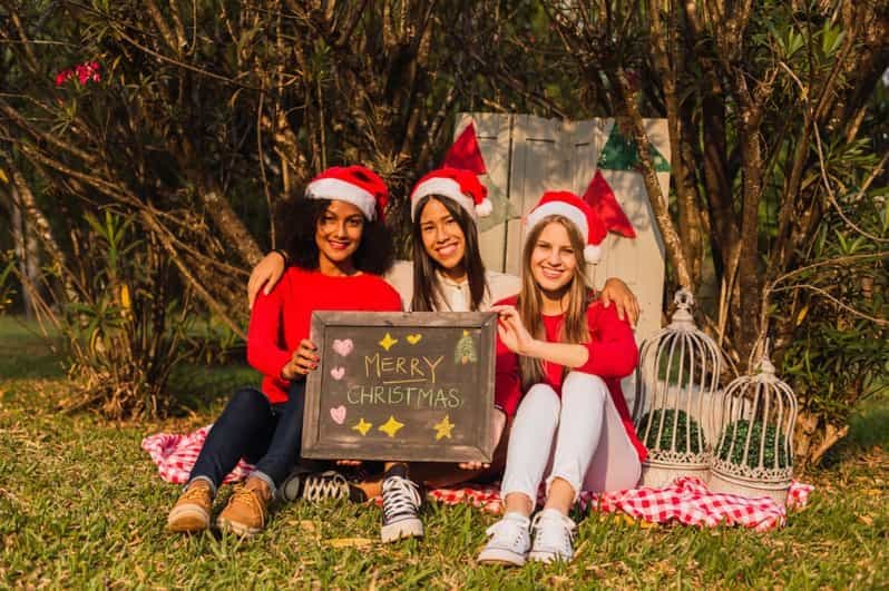 Visite à pied de Noël à Cannes