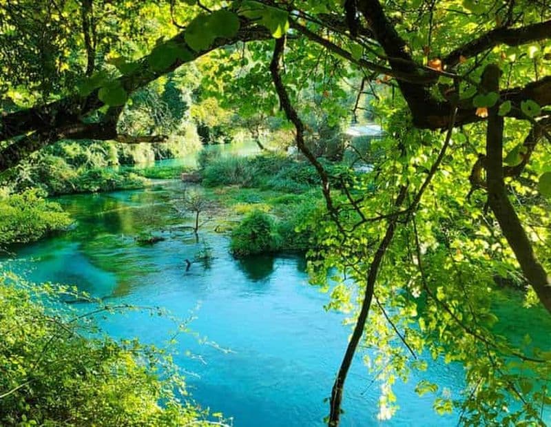 Billet Visite de Sarande, du Blue Eye et du coucher de soleil au château de Lekuresi