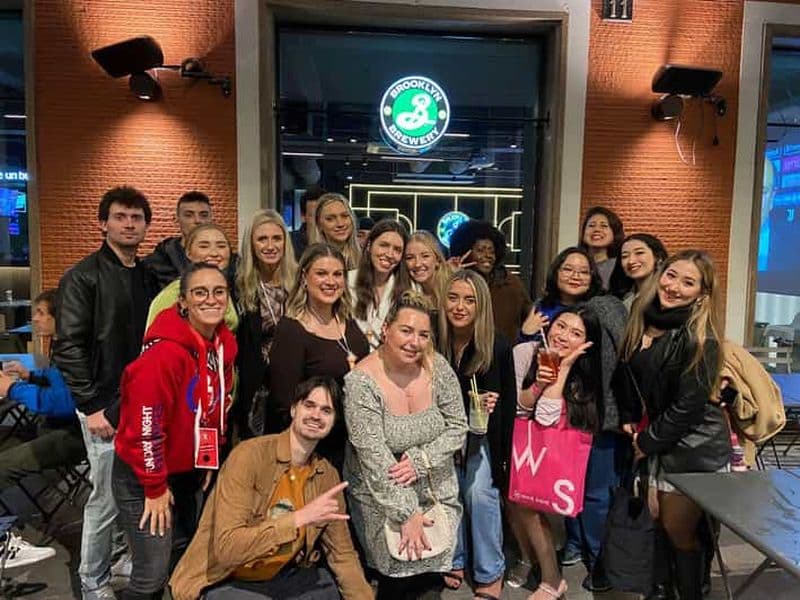 Milan : Tournée des bars ultime avec shots et accès VIP à la boîte de nuit