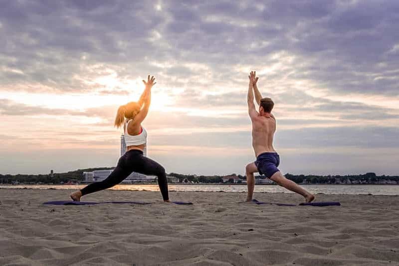 Le quartier de Travemünde : Yoga en plein air
