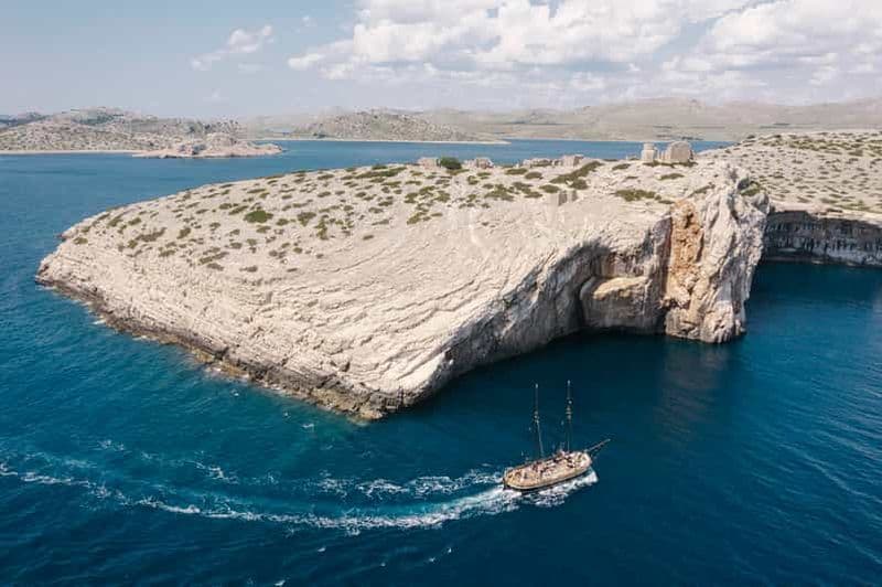 Depuis Zadar : Les Kornati en bateau à voile traditionnel