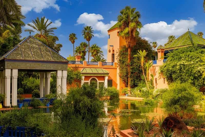 Billet Marrakech : Visite des jardins Majorelle et Menara et tour en calèche