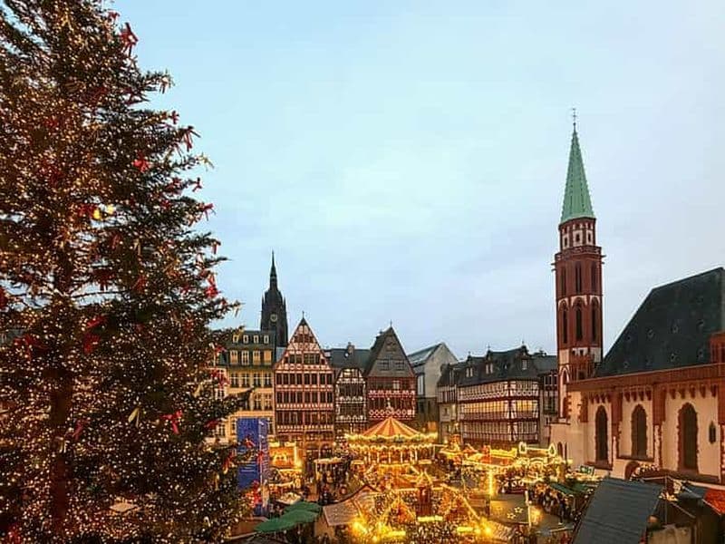 Billet Francfort : visite guidée de la vieille ville à l'approche de Noël (2 heures en allemand)