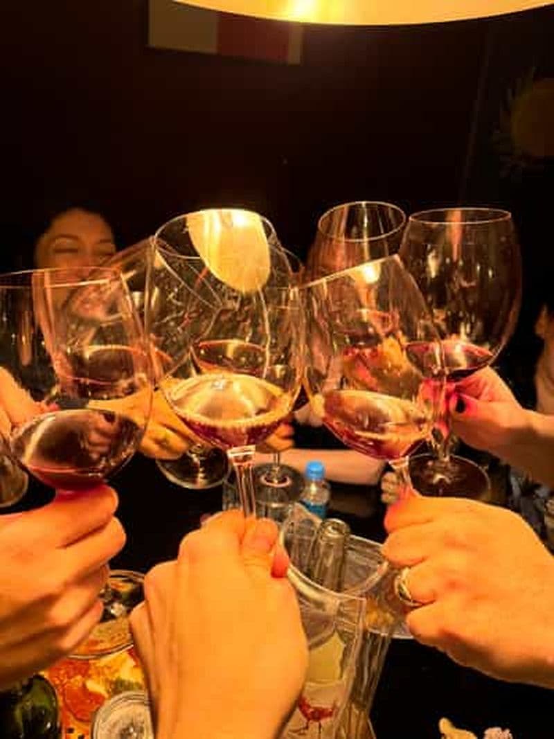 Dégustation de vins avec jazz et blues en direct au cœur de São Paulo