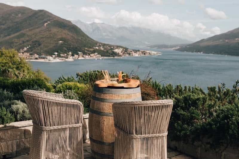 Billet Kotor : dégustation de vin et escapade en hors-bord à Notre-Dame-du-Rocher