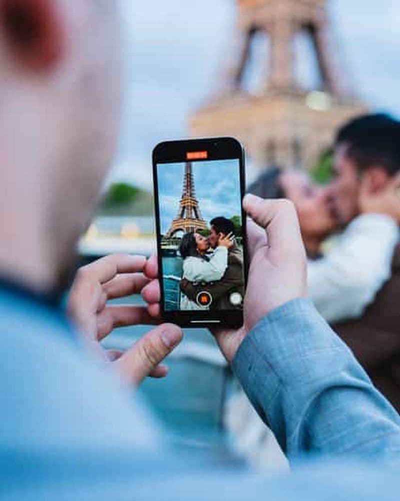 Billet Paris : Croisière fluviale en soirée avec dégustation de champagne et de mets