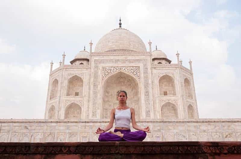 Billet Delhi et Agra : yoga, culture et ateliers artisanaux