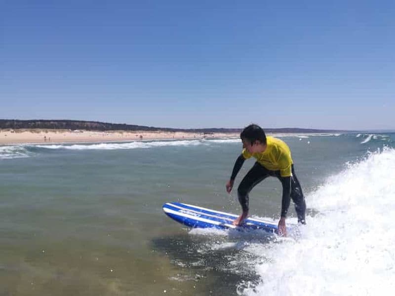 Lisbonne : Leçon de surf sur la plage de Costa de Caparica