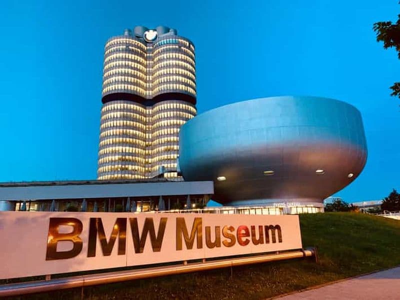 Billet Munich: BMW Museum & BMW Welt Private Guided Tour