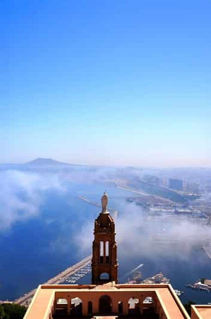Oran : Visite Guidée Entre Patrimoine et Art de Vivre
