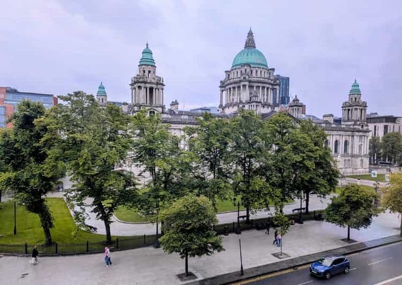 Billet La véritable histoire de Belfast : visite à pied avec un guide de la région