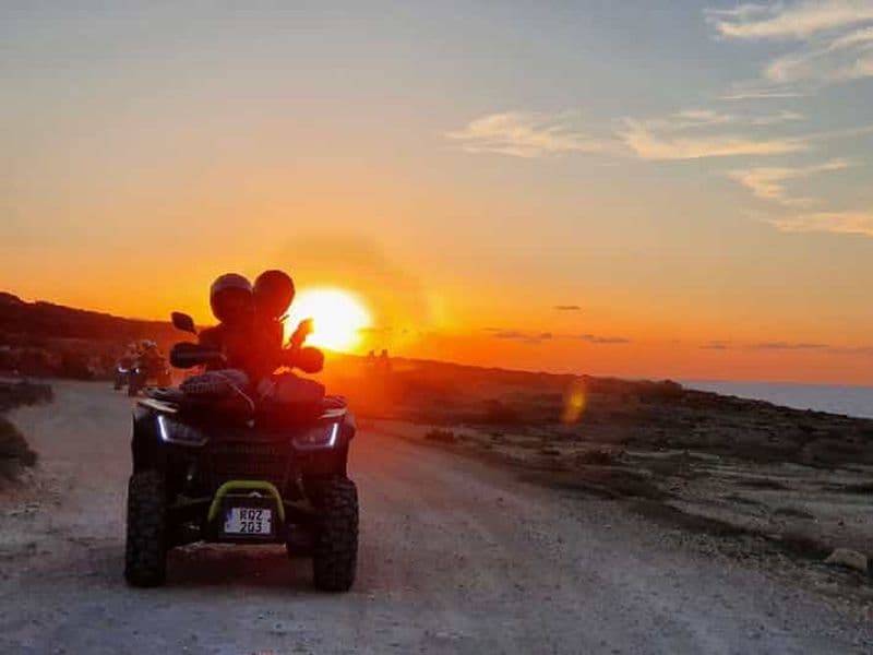 Billet Depuis Malte : Visite de la lagune bleue et de Gozo avec quads et dîner