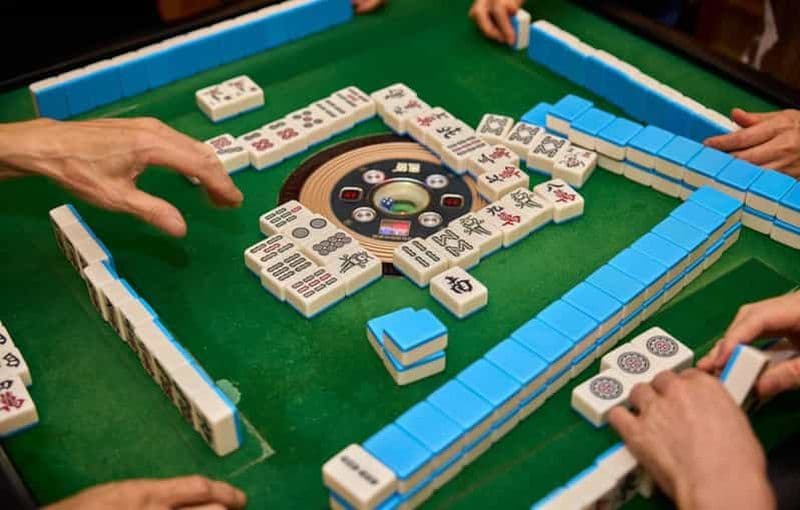 Guangzhou : Leçon de Mahjong et Dégustation de Thé Immersionnelle