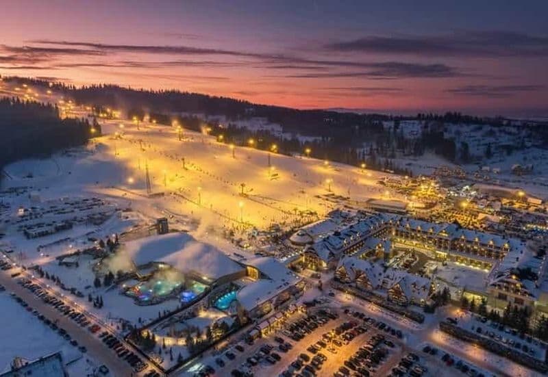 Zakopane : aventure à ski ou snowboard avec déjeuner