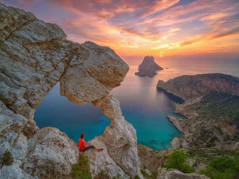 Billet IBIZA : L'œil d'Es Vedra et le coucher de soleil