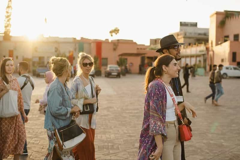 Marrakech : visite guidée du palais Bahia, des tombeaux saadiens et de la médina