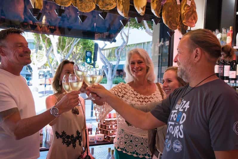 Billet Ibiza : visite culinaire guidée de la ville d'Ibiza avec dégustations