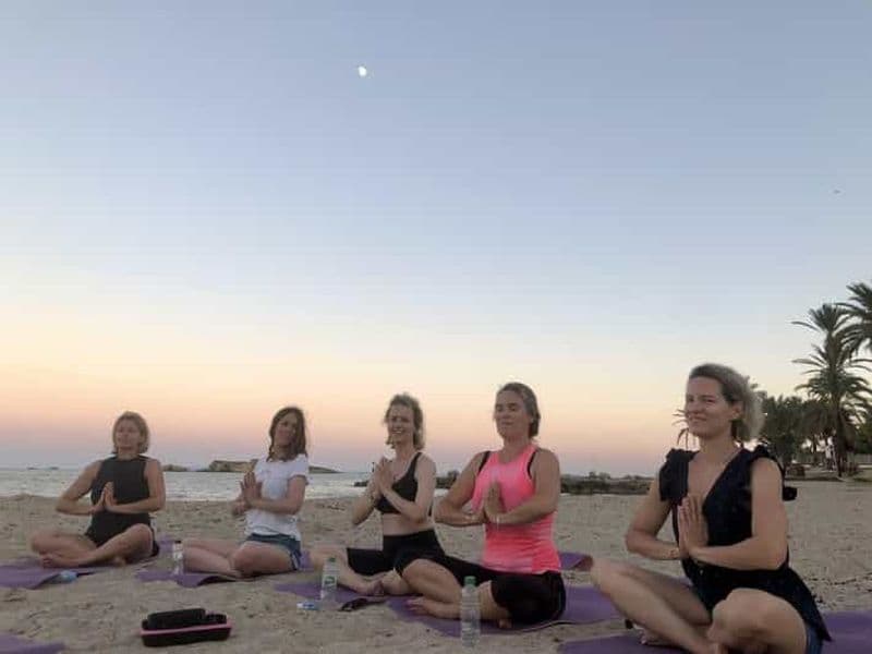 Billet Cours privé de yoga sur la plage d'Ibiza avec des amis