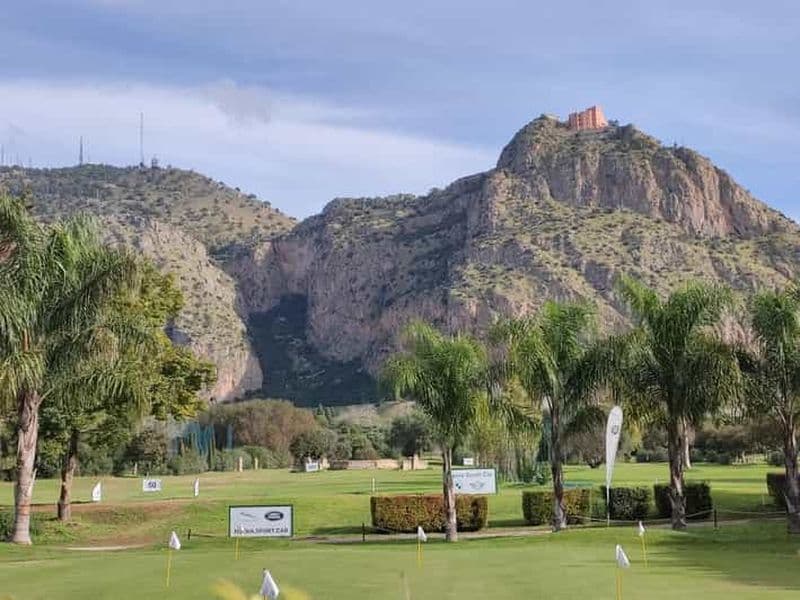 Palerme : cours privé dans un club de golf avec transfert, billet d'entrée et repas