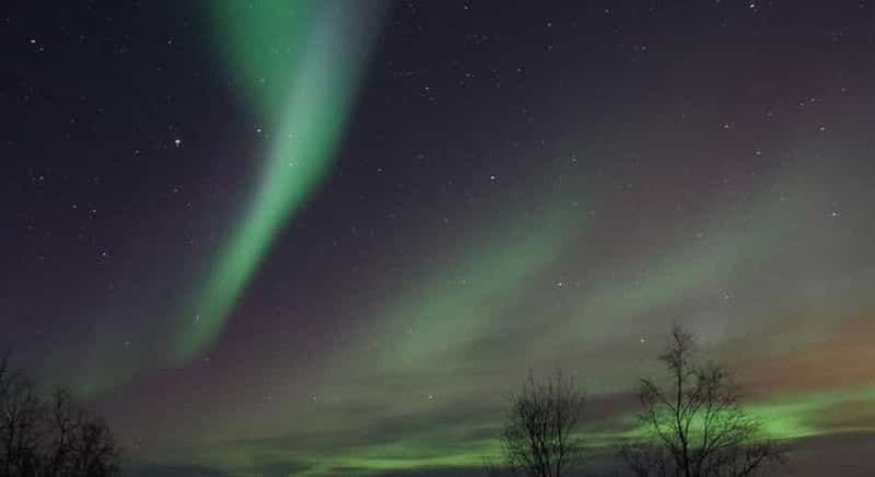Billet Luleå : Aventures en motoneige et chasse aux aurores boréales