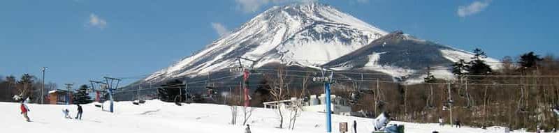 Depuis Tokyo : Excursion d'une journée au Fuji Mountain Ski et Hot Spring