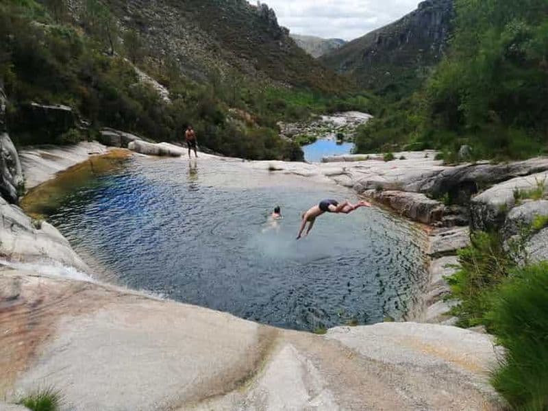 Au départ de Porto : Randonnée et baignade dans le parc national de Gerês
