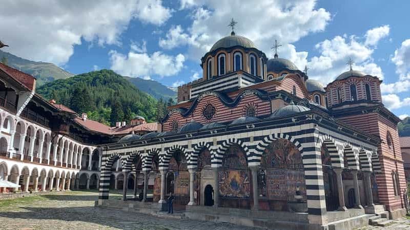 Billet Depuis Sofia : Excursion d'une journée au monastère de Rila et à Melnik avec transferts